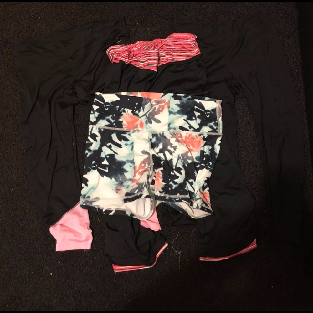 Bundle of leggings and short